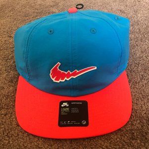 Nike SB Heritage 86 Adjustable Hat